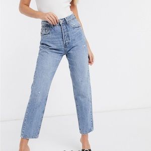 High waisted jeans